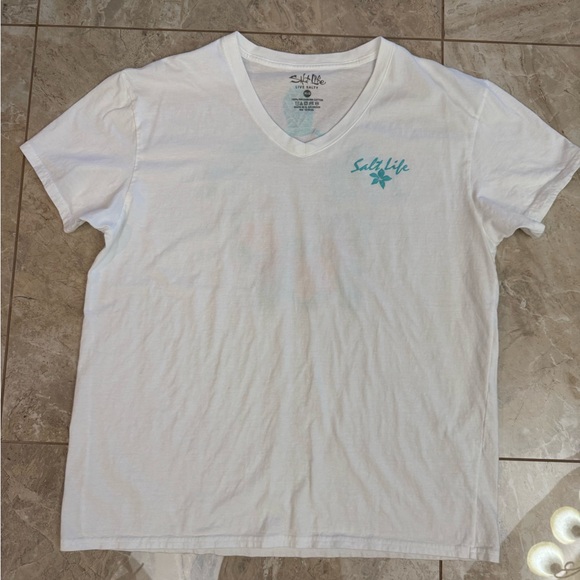 Salt Life V-Neck Tshirt XL - Picture 3 of 6